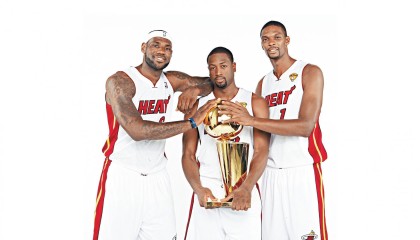 开云体育入口-拜仁边路传中战术：套路升级，制造得分机会，拜仁传奇边后卫