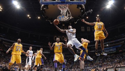 开云平台-法甲激烈，球迷反应热烈，法甲集锦